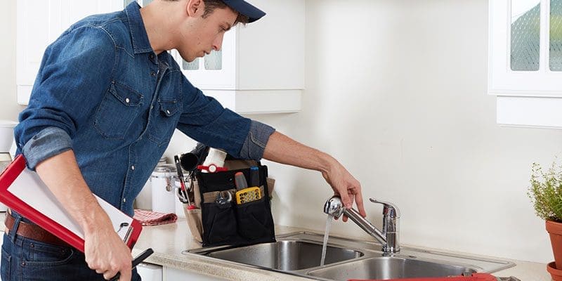 Questions to Ask Before Hiring Someone for Plumbing Service 